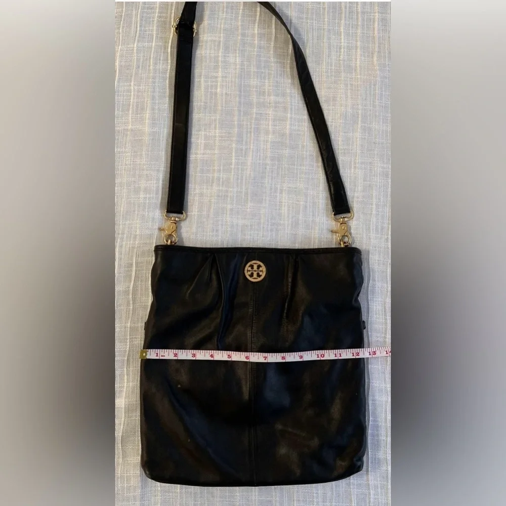 Tory Burch  Tote Black  Leather Shoulder‎ / Crossbody Bag Handbag
